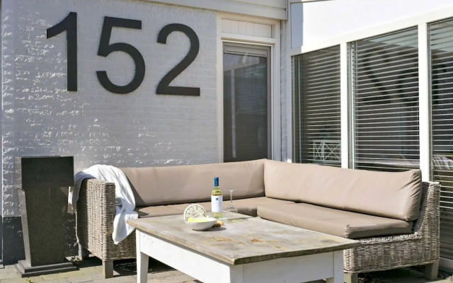 Lovely Holiday Home in Kamperland With Garden