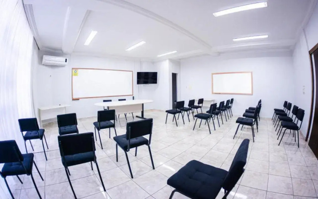 Hotel Sir Ltda