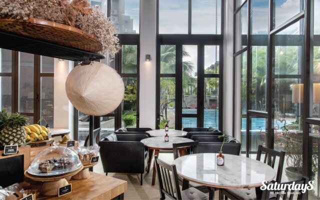 Saturdays Residence