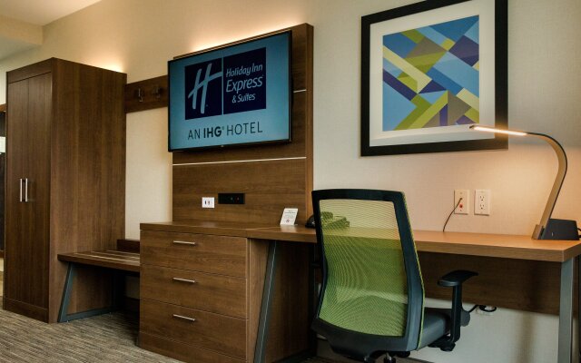 Holiday Inn Express & Suites Woodstock South, an IHG Hotel