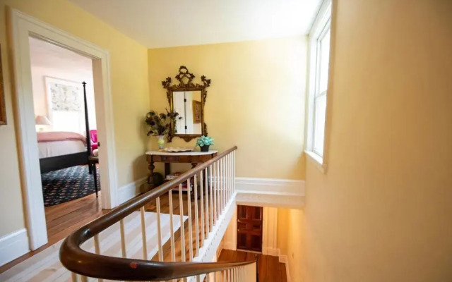 34 State Historic Luxury Suites