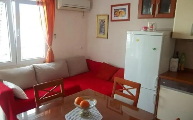 Mihovilovic - 50 m From Beach - A4