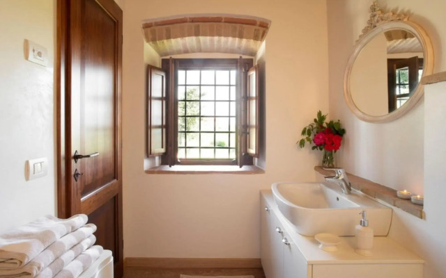 Luxury Refined Villa With Pool-villa Charme