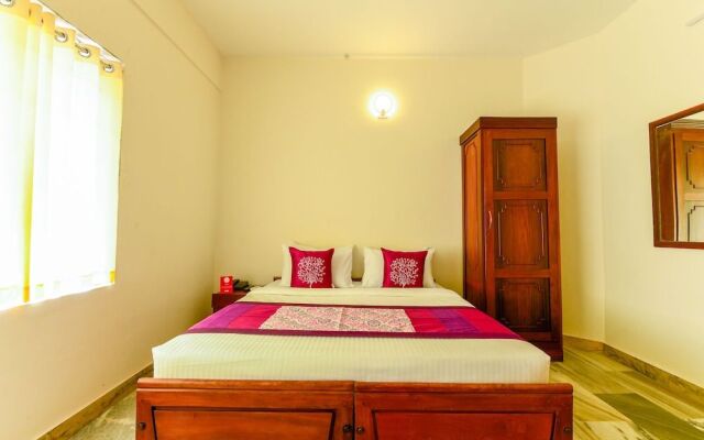 OYO 11328 Hotel Chandrika Residency