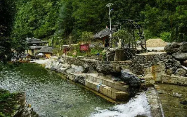 Chunjixia Resort