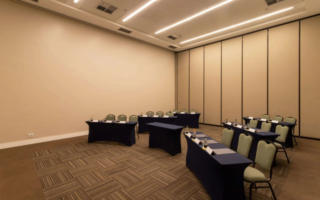 Golden Tulip Sao Jose Dos Campos