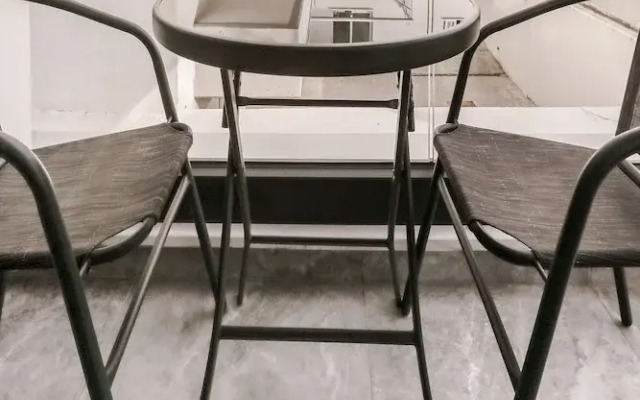 Yamas Urban Living Spiridonons