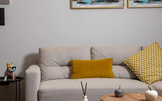 Glyfada Luxury Suite