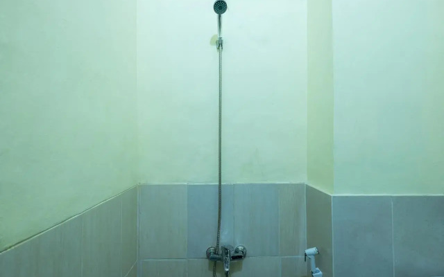 OYO 1120 Hotel Grand Liquid