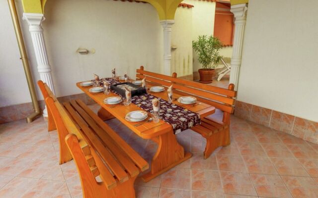 Apartment in Dramalj With Swimming Pool