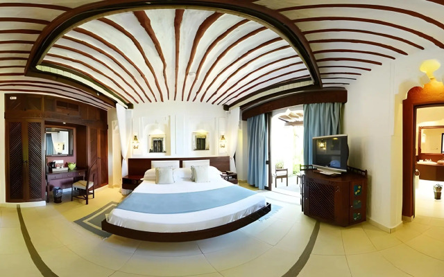 Serena Beach Resort and Spa