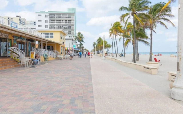 605 Apartment Hollywood Beach