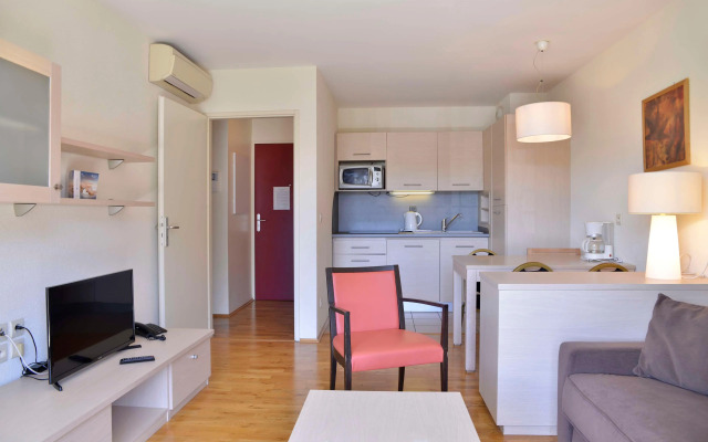 Adonis Divonne Résidence du Lac