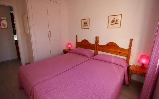 Family Apartment Near the Beach