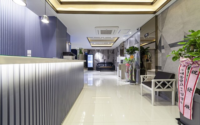 Business Hotel Duu