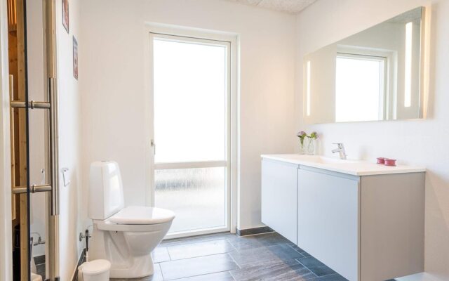 8 Person Holiday Home in Tarm