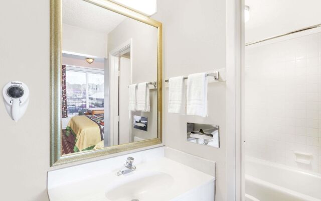 Arya Inn & Extended Stay