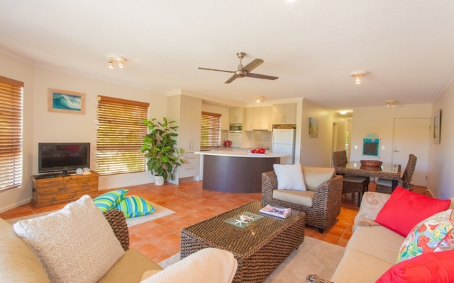 The Noosa Sound Holiday Collection
