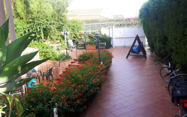 Apartment with 2 Bedrooms in Palermo, with Enclosed Garden And Wifi - 970 M From the Beach