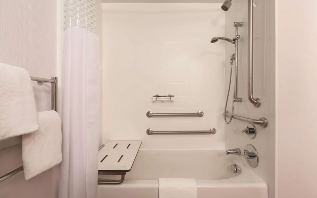 Hampton Inn Des Moines-Airport