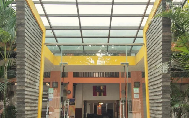 Collection O 295 Grha Ciumbuleuit Guest House