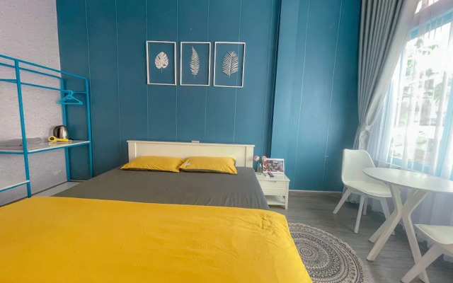 La Casa Homestay Ha Long