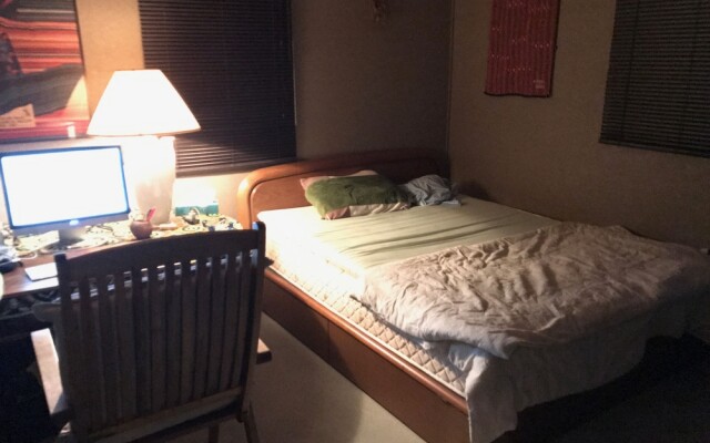 Lazybones House