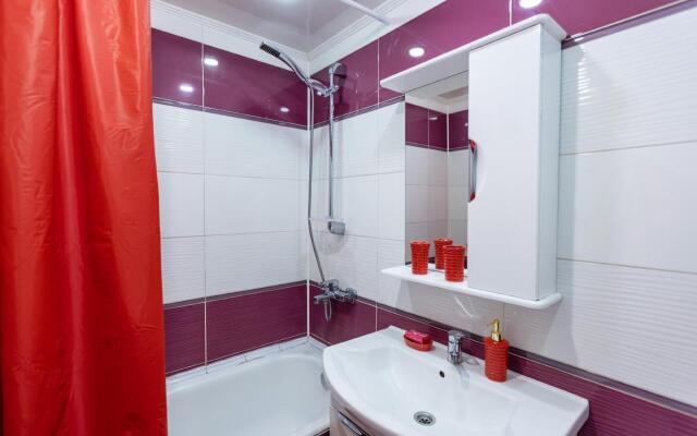 Пять звезд на Дубровинского 106