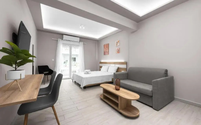 Laussane Nilie Hospitality MGMT