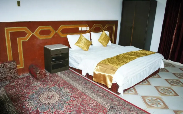 Al Eairy Furnished Apt Al Qunfudhah 2