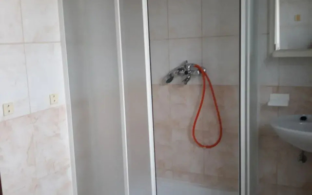 Apartment Ivo - with nice garden: A1 Pag, Island Pag