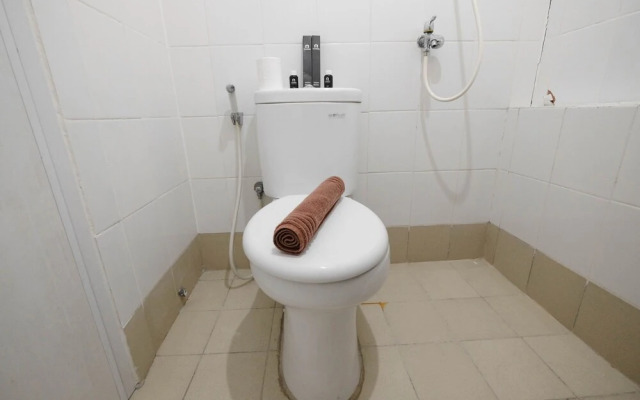 Simplicity Minimalist 2BR Bassura City Apartment