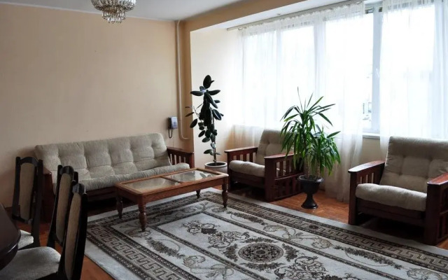 Vladimirska Kiev Apartment