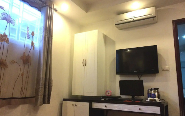 Hanoi Holiday Diamond Hotel