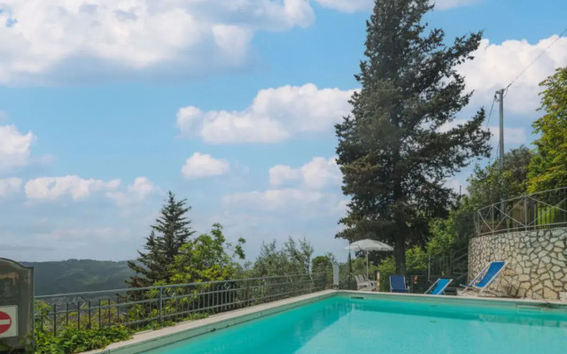 La Grotta (CMA245)