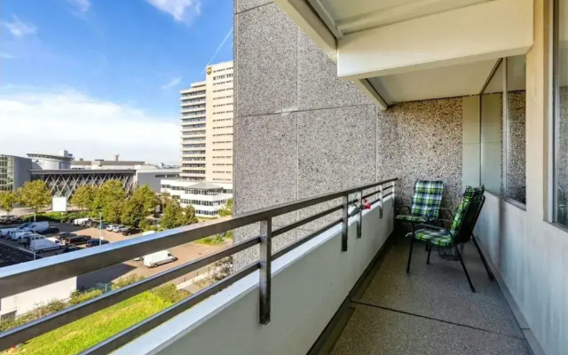 Stunning 1-bed Apartment in Neuss