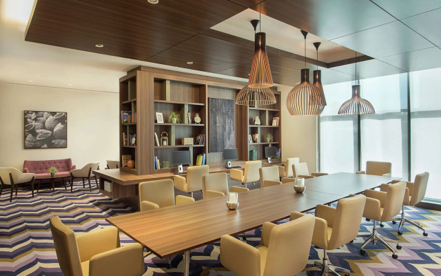 Hampton by Hilton Dubai Airport
