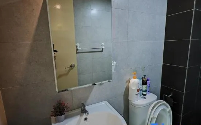 Modern Comfy Suite Room-9Pax by Moowin - photo 2