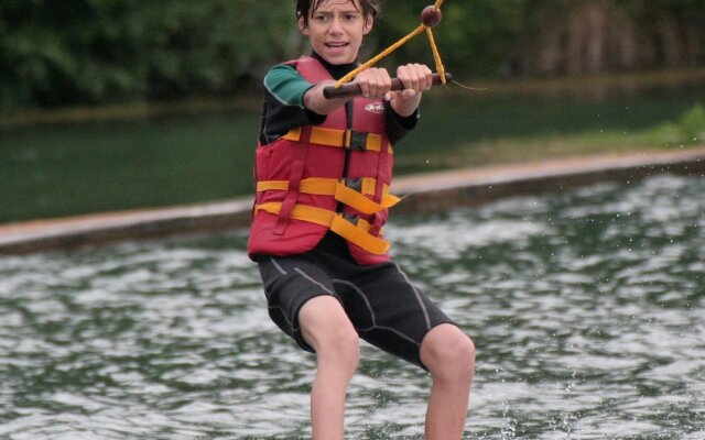 Spacious Holiday Home in Kleinwinklarn with Pool