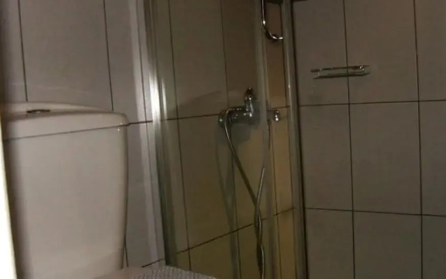 Smaragdi Rooms for Rent