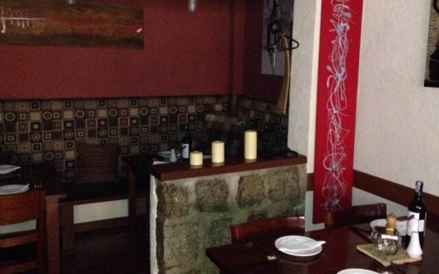 Rendezvous Hotel Restaurant