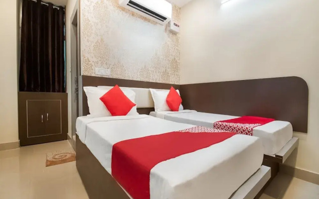 OYO 45609 The Legend Inn