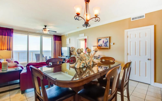 Tropic Winds Condominium