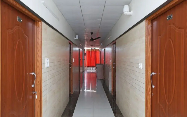 OYO 33014 Bhagwati Palace Guest House
