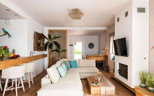 Domus Aqua, Member of Domus Elegance Collection