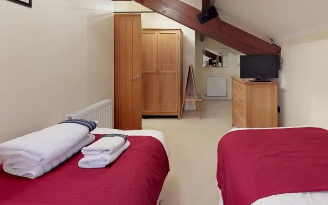 Tregarnedd Cottage