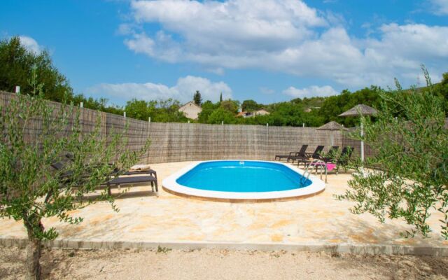 House Nina Etang sur Arroux