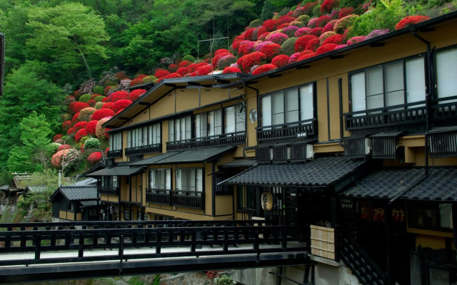 Kurokawa Onsen Yama no Yado Shinmeikan