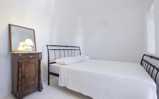 Agapi Cave House