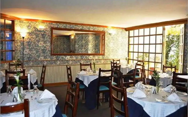 Hotel Chicó Imperial Aparta Suites